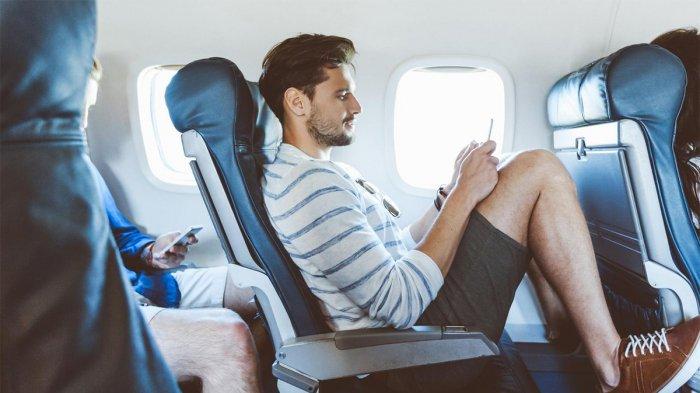 Terbang Jauh Tanpa Pegal Panduan Lengkap Tips Ergonomis Saat Duduk Lama Di Kursi Pesawat